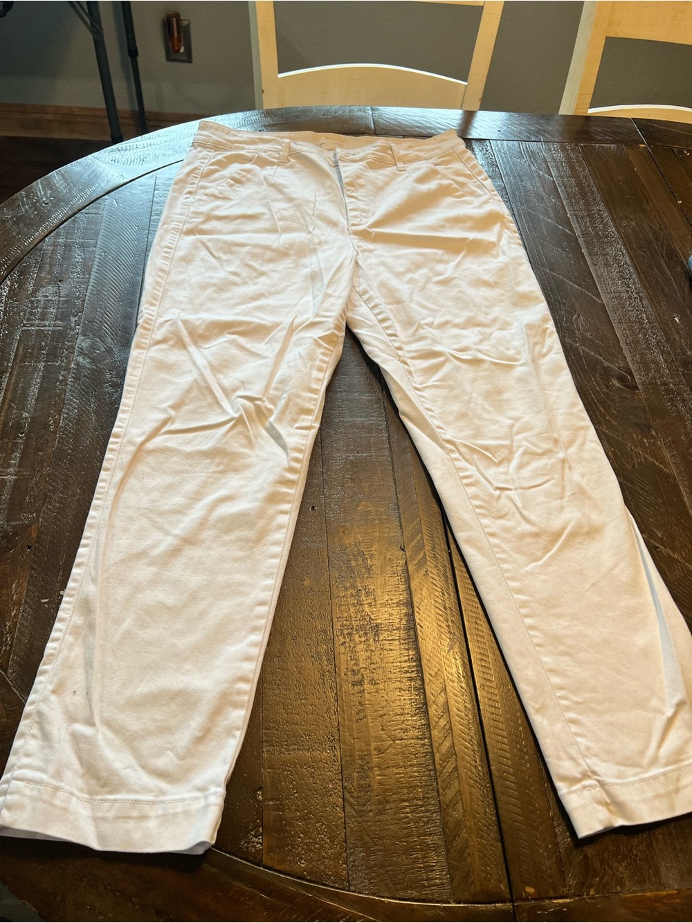 Caslon White Straight Leg Pants